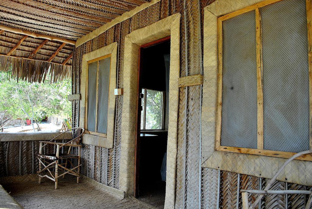 Zanzibar Rock Hotel Стая снимка
