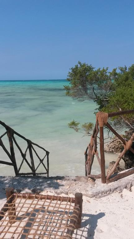 Zanzibar Rock Hotel Екстериор снимка